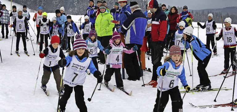 Viele kleine Starter beim Ortsskitag - Langlauf Nordic-Skiing